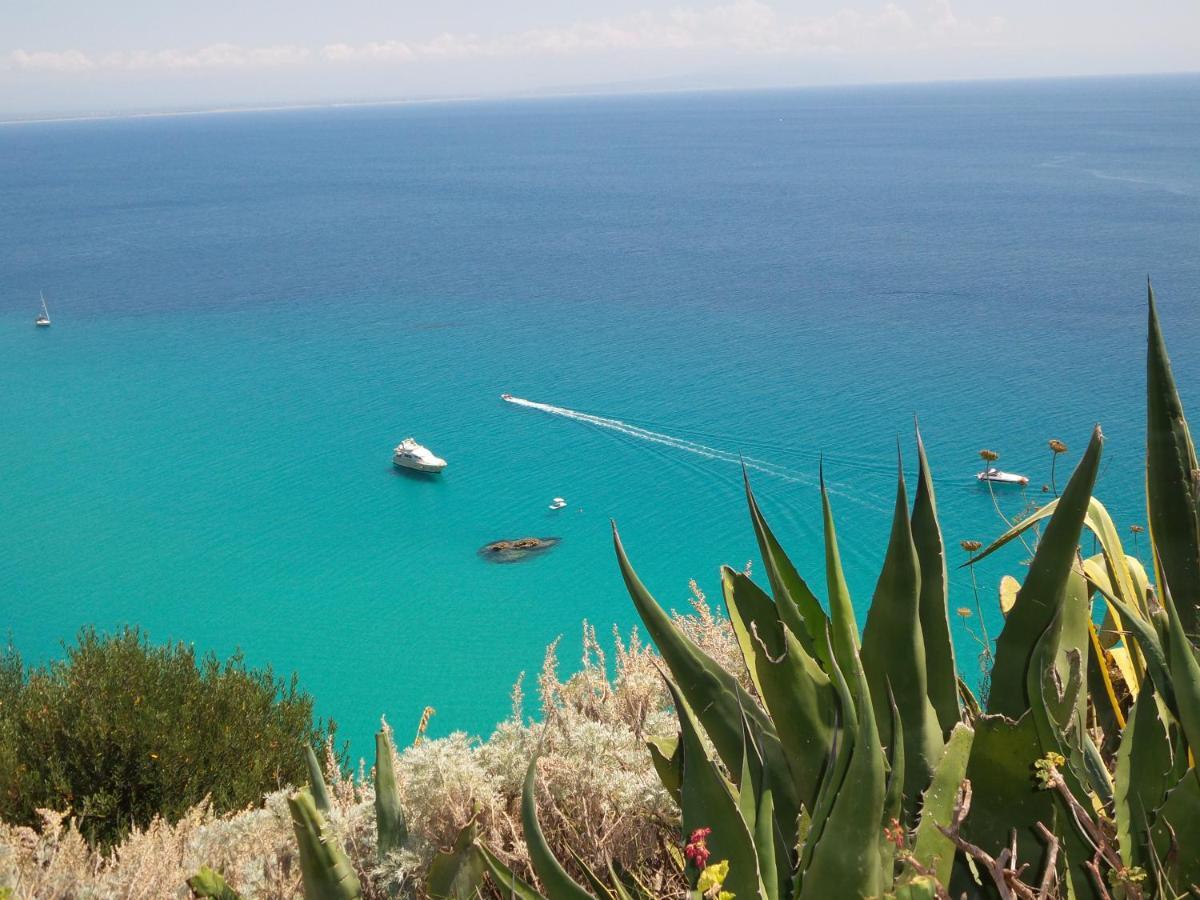 Quattro Scogli Villaggio Hotel Capo Vaticano Esterno foto